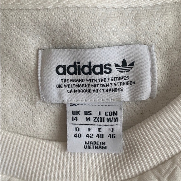 Adidas top - Picture 3 of 4